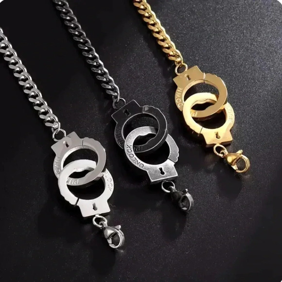 *NEW* 18K Gold Plated Stainless Steel Handcuff Bracelet - GOLD - Picture 3 of 6